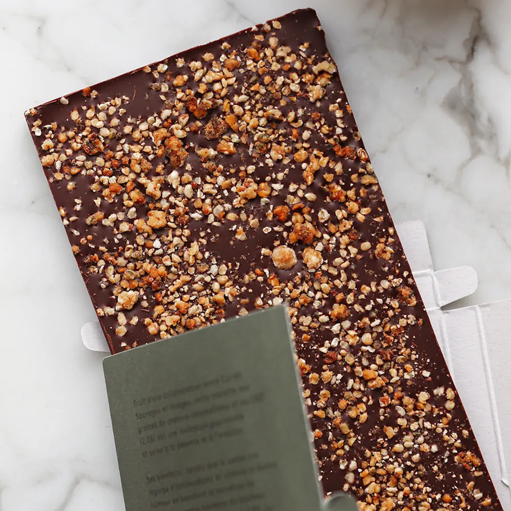 ÉVASION —  La tablette de chocolat CBD et graines de chanvre caramélisées