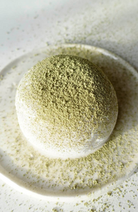 Coffret Mochis au chanvre, amande, matcha au CBD huages